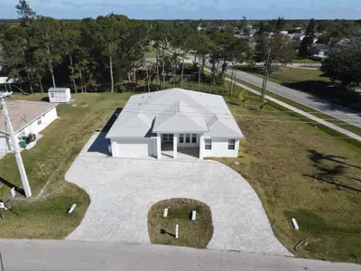 New construction Single-Family house 1985 Sw Burlington St, Port St. Lucie, FL 34984 - image