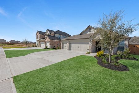 New construction Single-Family house 2113 Sunflower View St, Fulshear, TX 77423 plan 218 - image