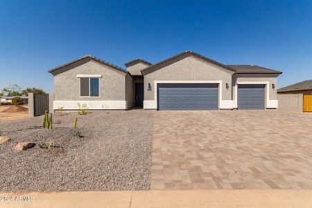 New construction Single-Family house 9406 W Reventon Drive, Arizona City, AZ 85123 - photo 0