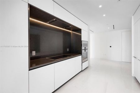 New construction Condo house 300 Biscayne Blvd Way, Unit 1603, Miami, FL 33131 null- photo 14 14