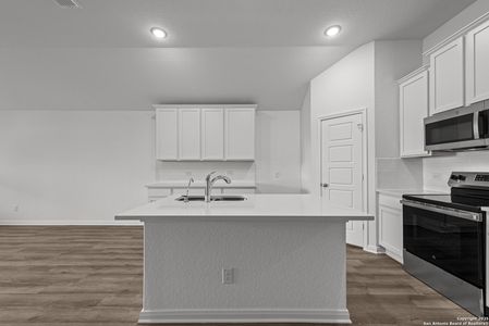New construction Single-Family house 1688 Quiet Teal, New Braunfels, TX 78130 Freestone- photo 0