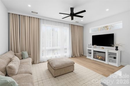 New construction Townhouse house 45 Richland St, Waynesville, NC 28786 - image