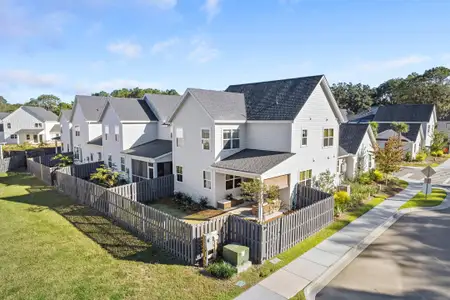 New construction Townhouse house 100 Risewell Ct, Johns Island, SC 29455 - image