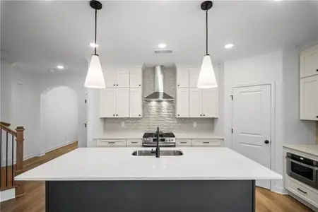 The Retreat at River Green by JW Collection in Canton - image 6