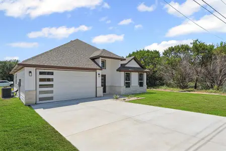 New construction Single-Family house 2822 Steepleridge Cir, Granbury, TX 76048 - image