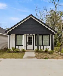 New construction Single-Family house 4107 Coon St, Bacliff, TX 77518 - photo 0