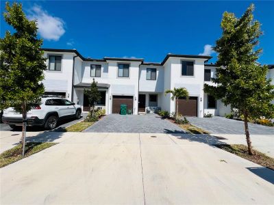 New construction Townhouse house 18933 Sw 344Th Ter, Homestead, FL 33034 - image