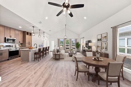 New construction Single-Family house 1012 Creswell Ln, Kerrville, TX 78028 - image 13