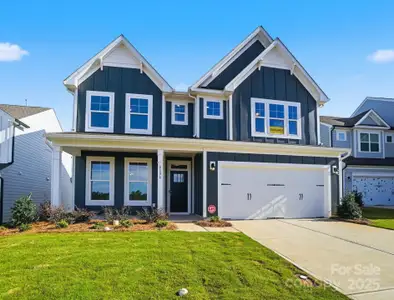 New construction Single-Family house 8696 Acadia Pkwy, Sherrills Ford, NC 28673 plan Davidson - image