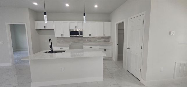 New construction Single-Family house 605 Raven Ct, Kissimmee, FL 34759 null- photo 7 7