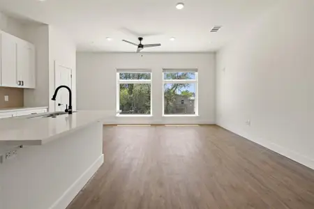 New construction Condo house 1811 Webberville Rd, Unit 1305, Austin, TX 78721 - image 20