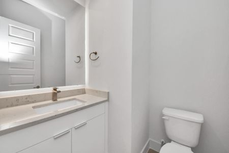 New construction Single-Family house 3003A Ventas Dr, Houston, TX 77047 - image 7