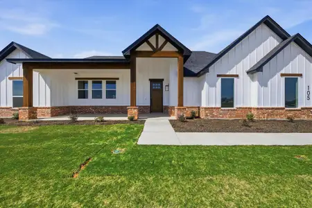 New construction Single-Family house 105 Cattleman Dr, Springtown, TX 76082 - image