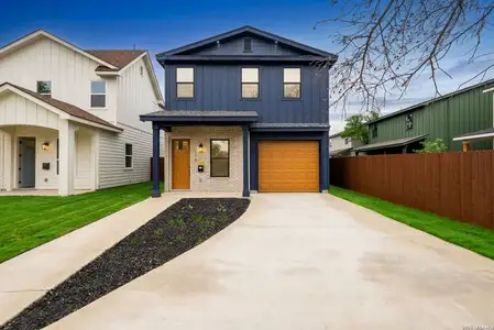 New construction Single-Family house 110 San Antonio Blvd, San Antonio, TX 78201 - image