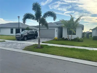 New construction Single-Family house 12712 Sw Blue Mangrove Pkwy, Port St. Lucie, FL 34987 - image