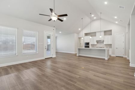 New construction Single-Family house 1004 Sunflower St, Crowley, TX 76036 Andover- photo 6 6