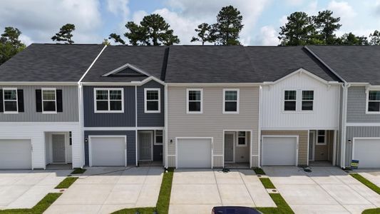 New construction Townhouse house 1106 Scarlett Maple Street, Summerville, SC 29486 - photo 0