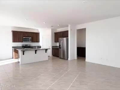 New construction Single-Family house 7411 W Rose Ln, Glendale, AZ 85303 plan Seneca - image 6