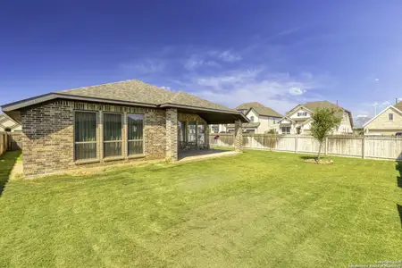 New construction Single-Family house 1901 Creekview, Seguin, TX 78155 - image