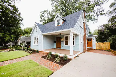 New construction Single-Family house 415 E Lavender Ave, Durham, NC 27704 - image