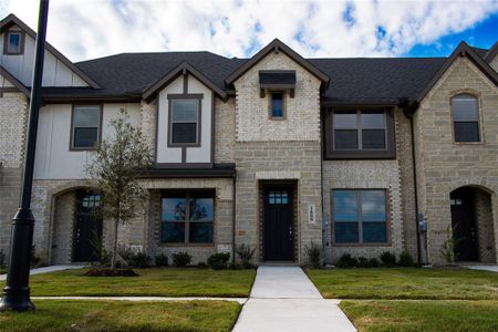 New construction Townhouse house 1889 Ethereal Ln, Waxahachie, TX 75165 - photo 0