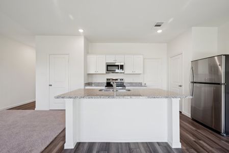 New construction Single-Family house 13112 Bending Creek Trl, Parrish, FL 34219 plan Voyager - image 10