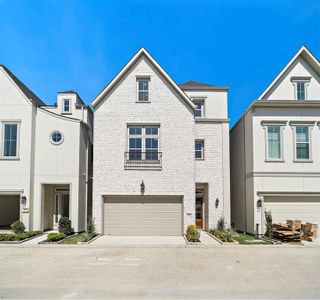 New construction Single-Family house 3614 Kensington Gardens Lane, Houston, TX 77055 - photo 0 0