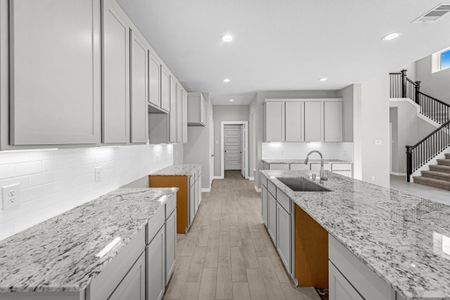 New construction Single-Family house 2109 Sunflower View St, Fulshear, TX 77423 plan 269 - image 10