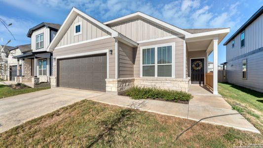 New construction Single-Family house 729 Heartseed Avenue, New Braunfels, TX 78130 - photo 0