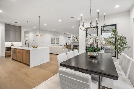 New construction Single-Family house 1501 Bonnie Brae St, Houston, TX 77006 plan The Emerson - image 7