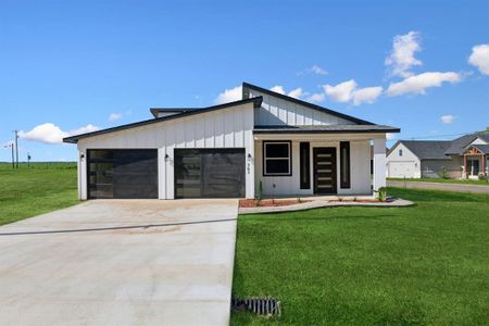 New construction Single-Family house 363 Cross Tie Ranch Rd, Trinidad, TX 75163 - image