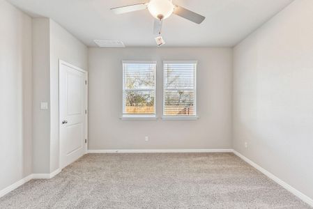 New construction Single-Family house 944 Sun Grove Trl, Georgetown, TX 78628 Olympic- photo 16 16