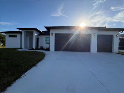 New construction Single-Family house 72 Tee View Rd, Rotonda West, FL 33947 - image