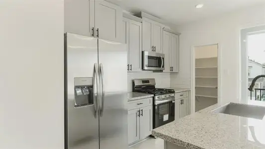 New construction Single-Family house 14970 Eagle Feather Dr, Houston, TX 77090 plan Rev - image 6