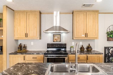 New construction Single-Family house 140 Syrah St, La Vernia, TX 78121 null- photo 11 11