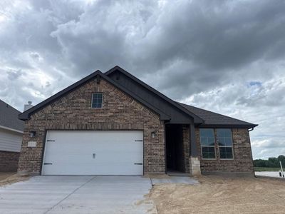 New construction Single-Family house 1333 Frio Dr, Springtown, TX 76082 plan Lavon - image