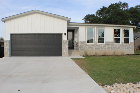 New construction Single-Family house 21812 Oxford Dr, Lago Vista, TX 78645 - photo 0