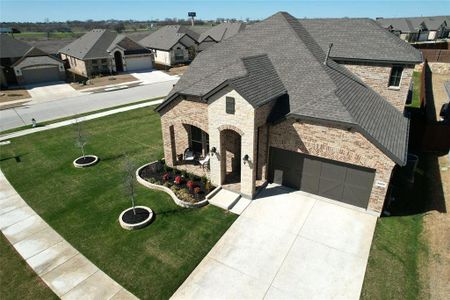 Birds eye view of large oversized corner lot