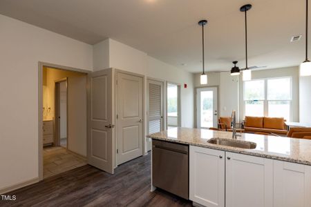 New construction Condo house 2206 Gathering Sq Ct, Unit 2206, Fuquay Varina, NC 27526 null- photo 5 5