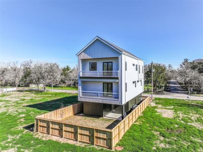 New construction Single-Family house 204 Quaker Dr, Friendswood, TX 77546 null- photo 47 47