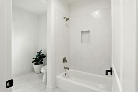 New construction Single-Family house 4951 Glenmeadow Dr, Houston, TX 77096 - image 14