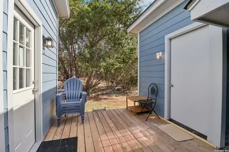 New construction Single-Family house 291 Nacona Dr, Bandera, TX 78003 - image
