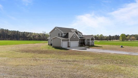 New construction Single-Family house 1049 Firetower Rd, Louisburg, NC 27549 - image