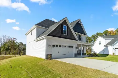 New construction Single-Family house 474 Crichton Ct, Fayetteville, NC 28311 - image