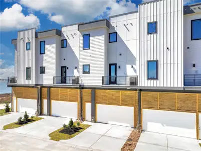 New construction Single-Family house 4408 Tucker Ln, Seabrook, TX 77586 plan Lago Pointe - Inside - image 2