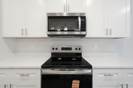 New construction Single-Family house 6102 Mildred'S Wy, Crestview, FL 32536 plan Maybell I - image 15