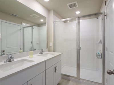 New construction Townhouse house 5735 Se Edgewater Cir, Stuart, FL 34997 - image 19