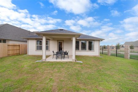 New construction Single-Family house 18826 Shadowfax Trl, Tomball, TX 77377 Maxwell- photo 17 17