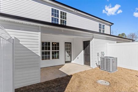 New construction Townhouse house 144 Chapel Hill Rd, Spring Lake, NC 28390 - image