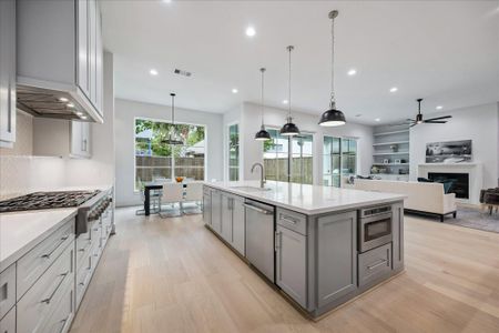 New construction Single-Family house 1118 Jackson Blvd, Houston, TX 77006 - image 7